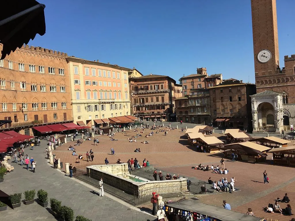 Fonte Gaia Apartment Siena